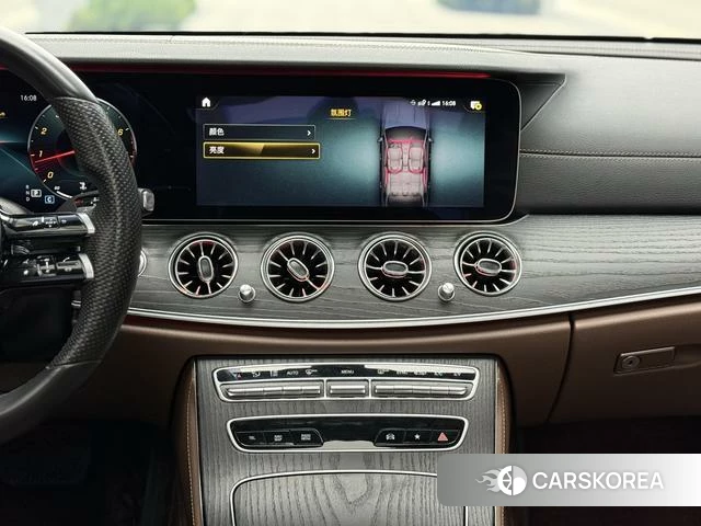 Mercedes-Benz E-class id 4260829 из Китая 16