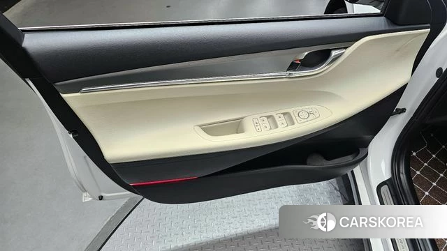 Hyundai The New Grandeur IG Hybrid id 4231277 из Кореи 16