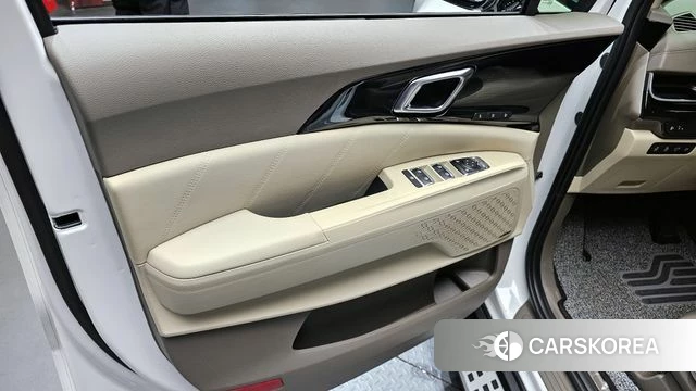 Kia The New Carnival 4th Generation id 4222670 из Кореи 16