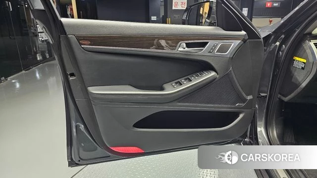 Genesis G80 id 4350943 из Кореи 16