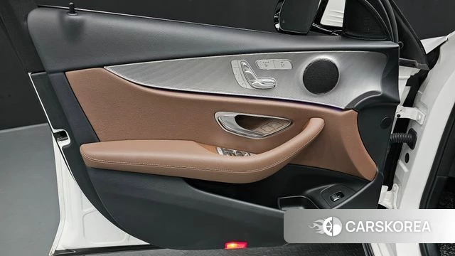 Mercedes-Benz E-Class W213 id 4345195 из Кореи 16