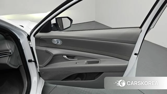 Hyundai The New Avante (CN7) id 4280984 из Кореи 16