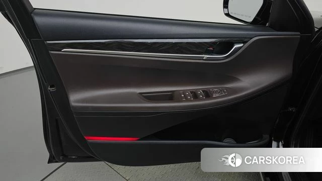 Hyundai Grandeur IG id 4924035 из Кореи 16