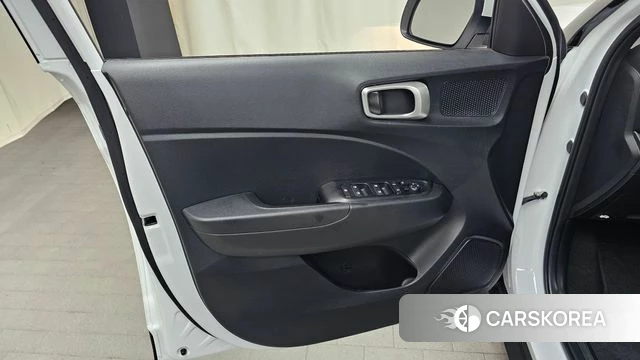Hyundai Venue id 4607474 из Кореи 16