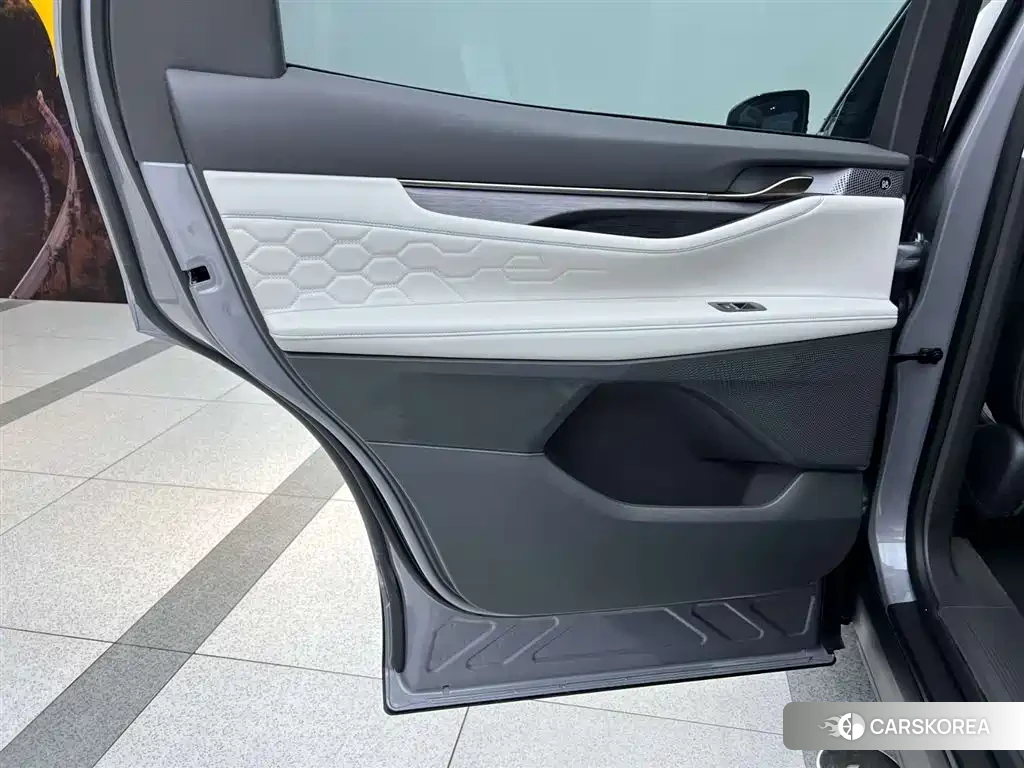 Ford Sharp World id 4547932 из Китая 16