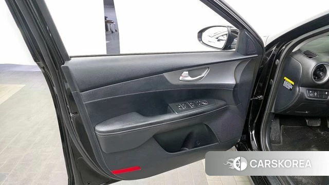 Kia Come New K3 id 4377991 из Кореи 16