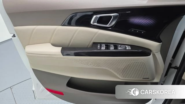 Kia Carnival 4th generation id 4186839 из Кореи 16