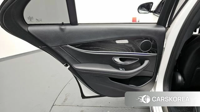 Mercedes-Benz E-Class W213 id 4269012 из Кореи 16