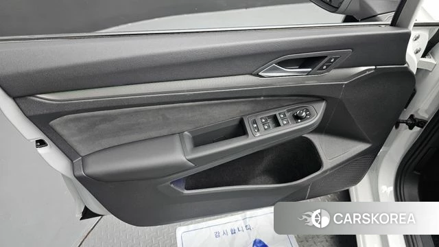 Volkswagen Golf 8th Generation id 4584220 из Кореи 16
