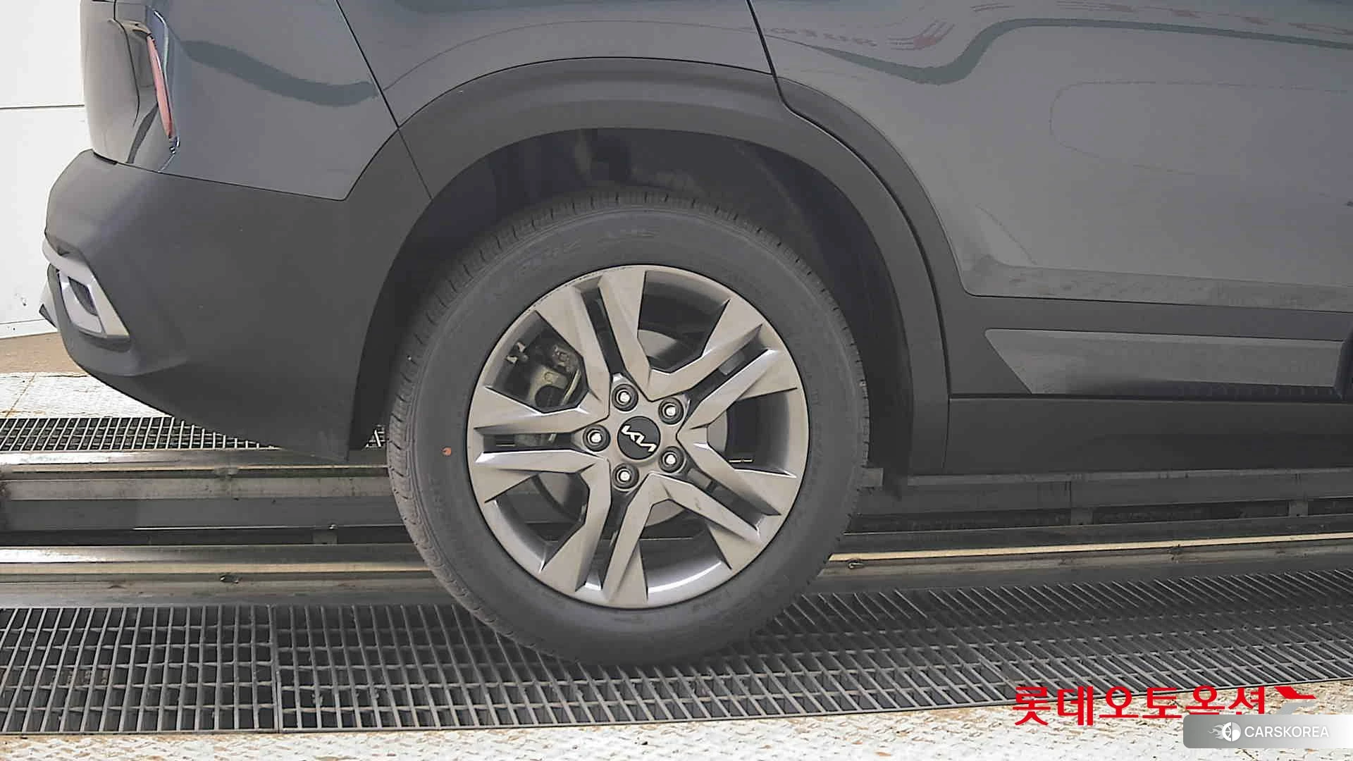 Kia Seltos id 4902335 из Кореи 16