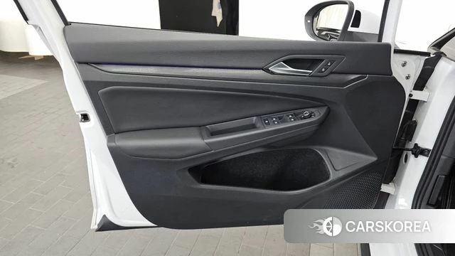Volkswagen Golf 8th Generation id 4744346 из Кореи 16