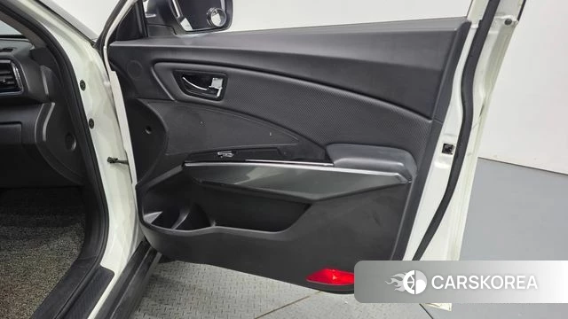 Ssangyong Berry New Tivoli id 4855368 из Кореи 16