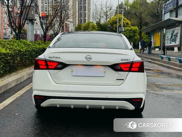 Nissan Teana id 4261300 из Китая 16