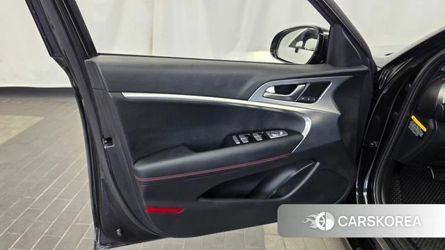 Genesis G70 id 4520558 из Кореи 16