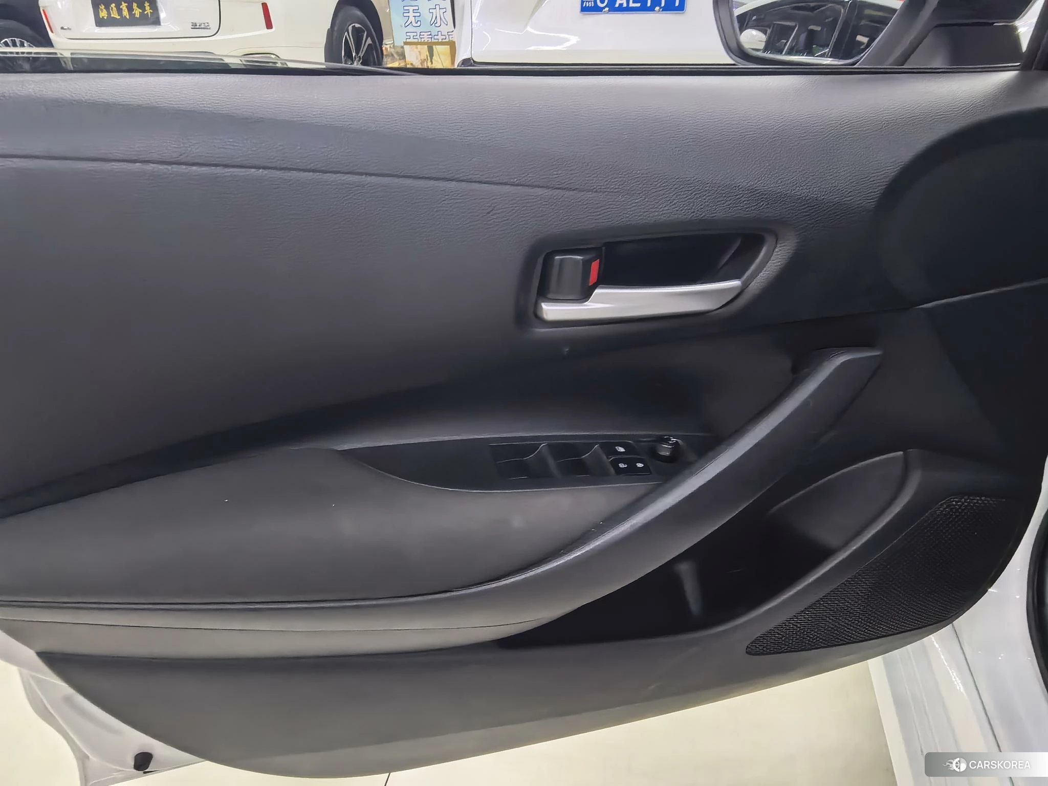 Toyota Corolla id 4513515 из Китая 16