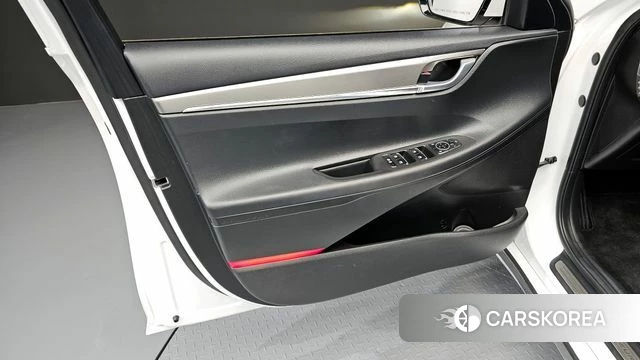 Hyundai The New Grandeur IG id 4309153 из Кореи 16