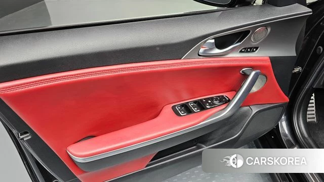 Kia Stinger id 4536813 из Кореи 16