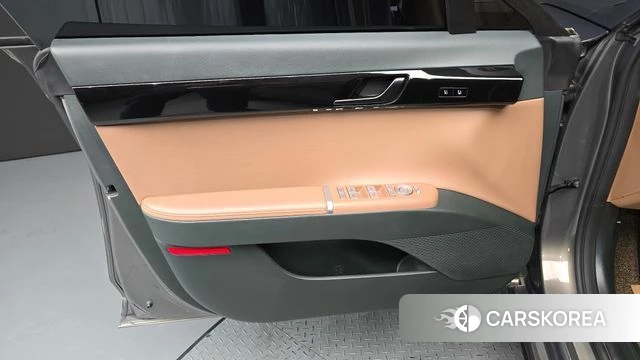 Hyundai Grandeur Hybrid (GN7) id 4394846 из Кореи 16