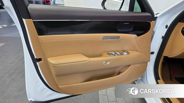 Genesis G90 (RS4) id 4894072 из Кореи 16