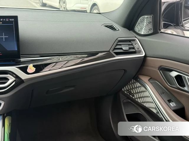 BMW 3 series id 4219305 из Китая 16