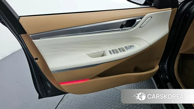 Hyundai The New Grandeur IG id 4323403 из Кореи 16