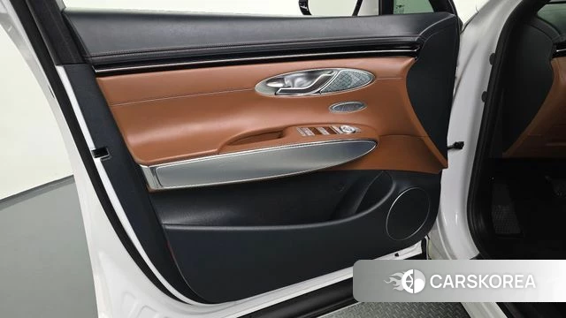 Genesis GV70 id 4389330 из Кореи 16