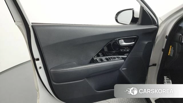Kia Niro EV id 4430437 из Кореи 16