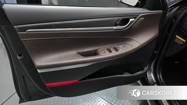 Hyundai Grandeur IG Hybrid id 4693788 из Кореи 16