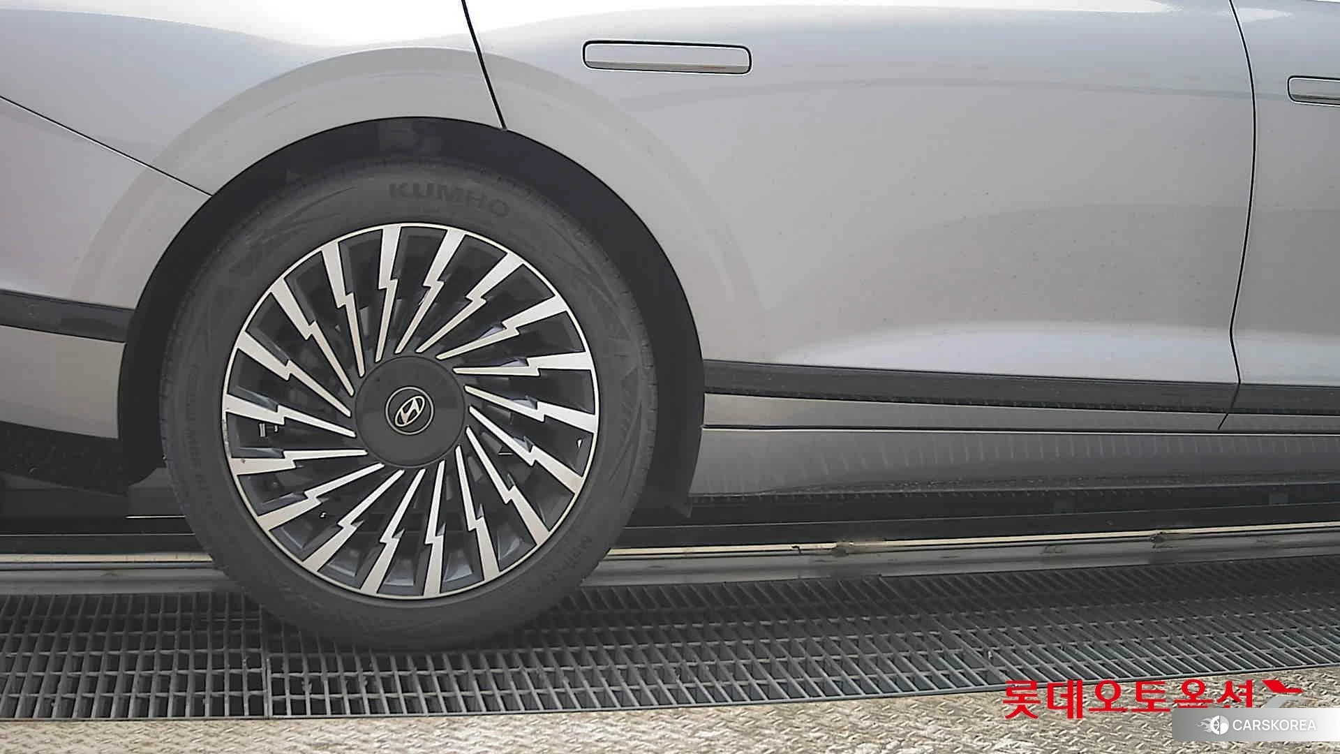 Hyundai Grandeur id 3882058 из Кореи 16