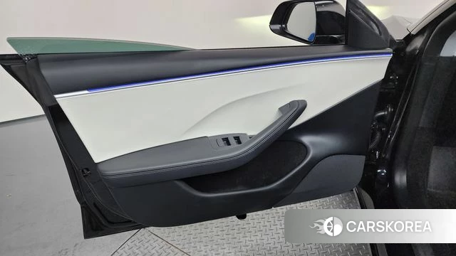 Tesla Model 3 id 4408086 из Кореи 16