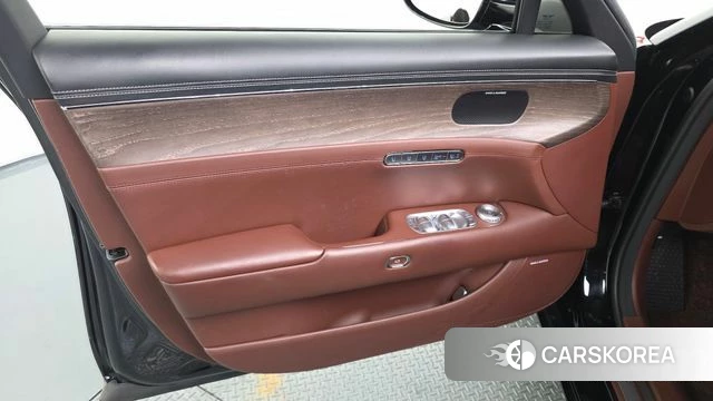 Genesis G90 (RS4) id 4355350 из Кореи 16