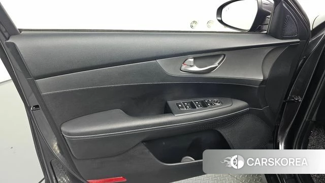 Kia Come New K3 id 4477013 из Кореи 16