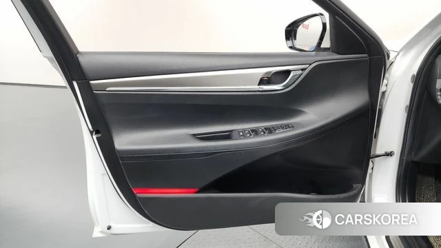 Hyundai The New Grandeur IG id 4501665 из Кореи 16