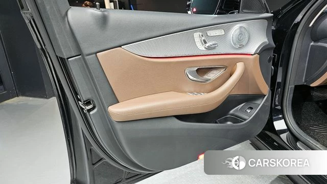 Mercedes-Benz E-Class W213 id 4371191 из Кореи 16