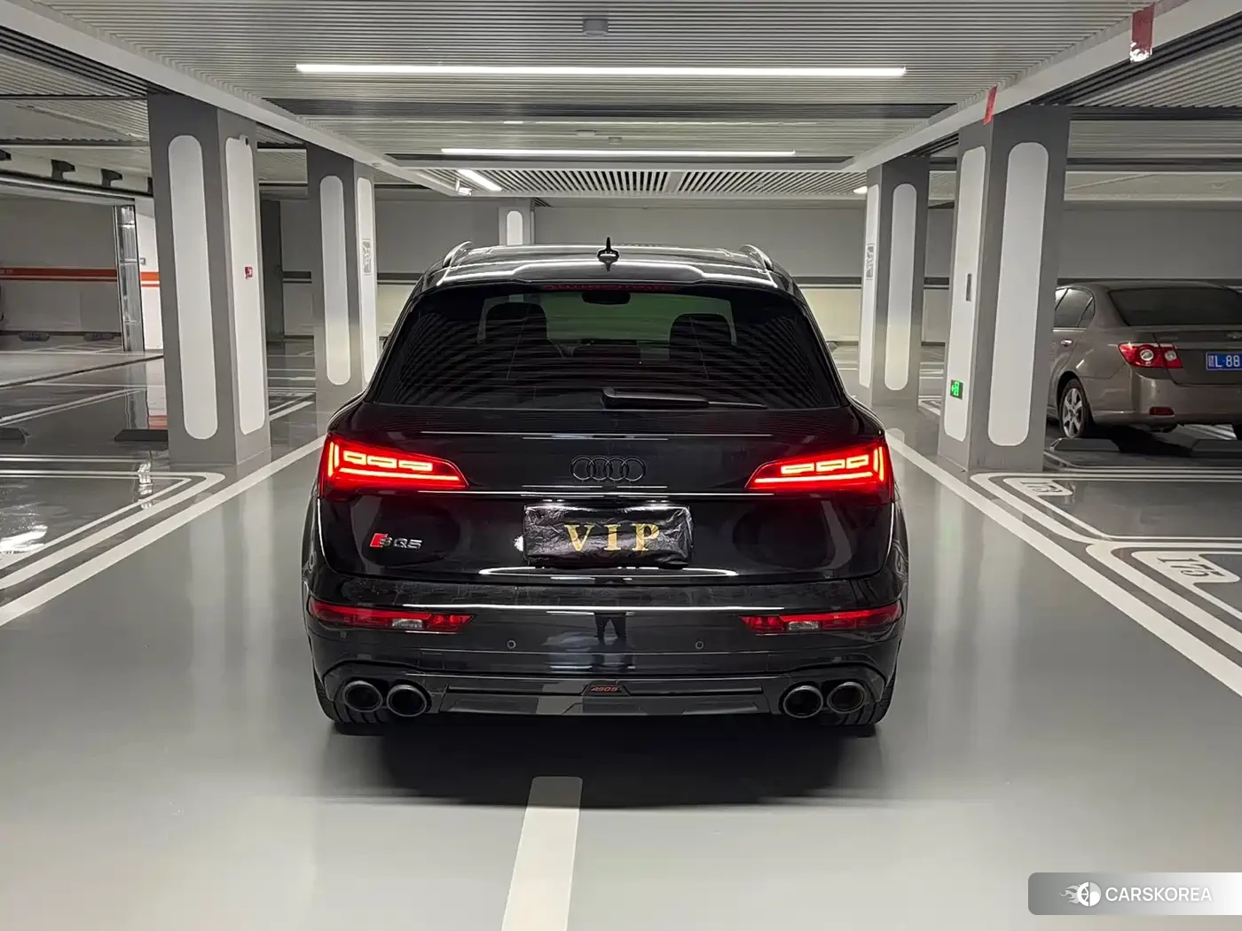 Audi SQ5 id 4559835 из Китая 16