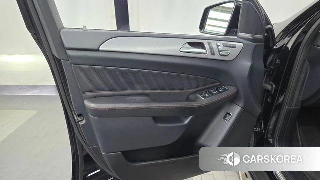 Mercedes-Benz GLE - Class W166 id 4776483 из Кореи 16