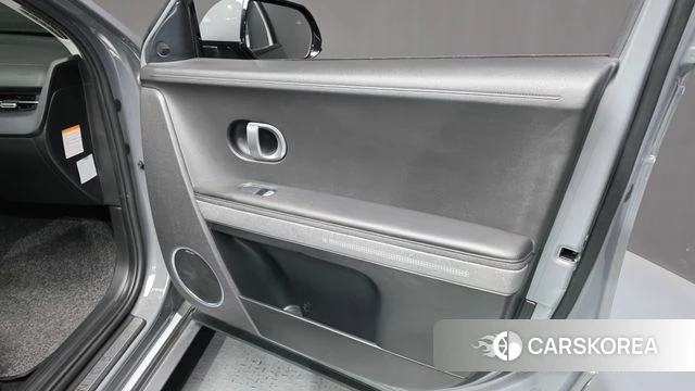 Hyundai Ionic 5 id 4529047 из Кореи 16