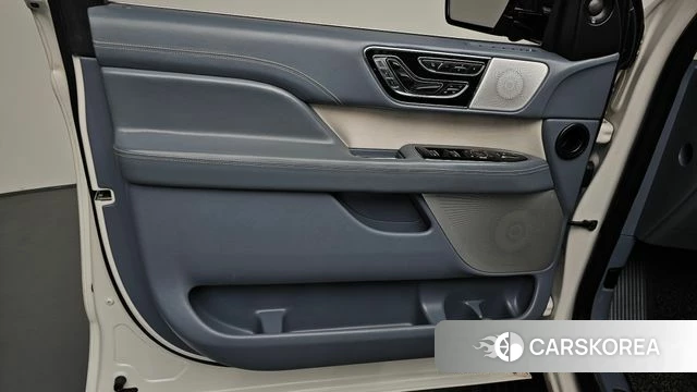 Lincoln Navigator 4th generation id 4865055 из Кореи 16