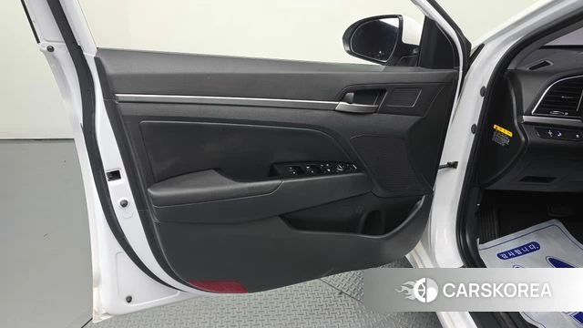 Hyundai Avante AD id 4496856 из Кореи 16