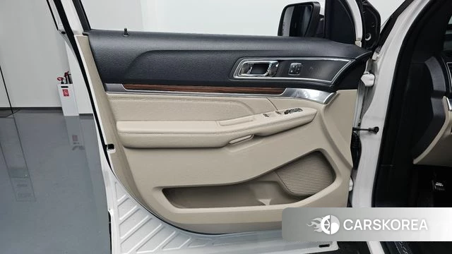 Ford Explorer id 4856215 из Кореи 16