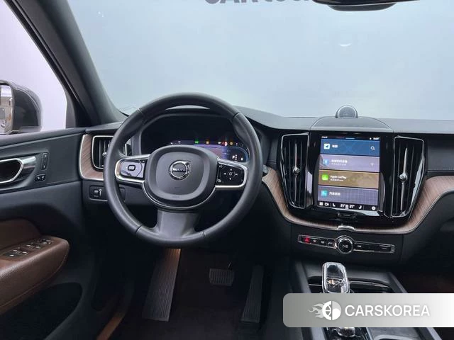 Volvo XC60 id 4207682 из Китая 16