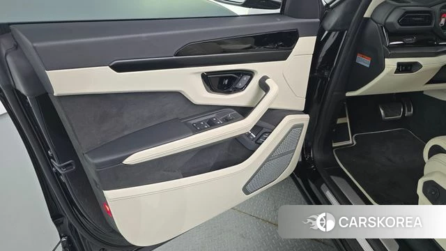 Lamborghini Urus id 4427175 из Кореи 16