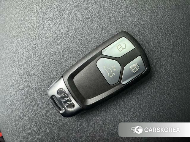 Audi A5 id 4257821 из Китая 16