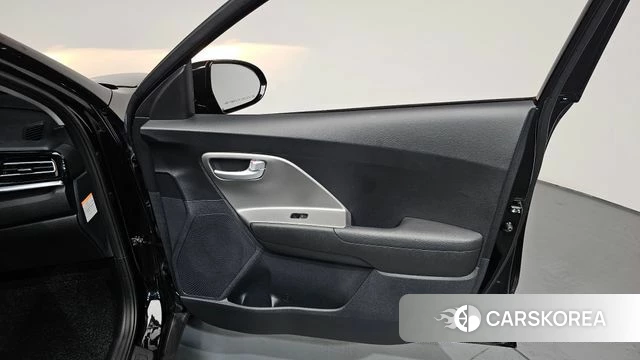 Kia The New Niro id 4245488 из Кореи 16