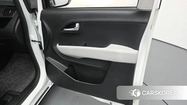 Kia The New Kia Ray id 4360112 из Кореи 16