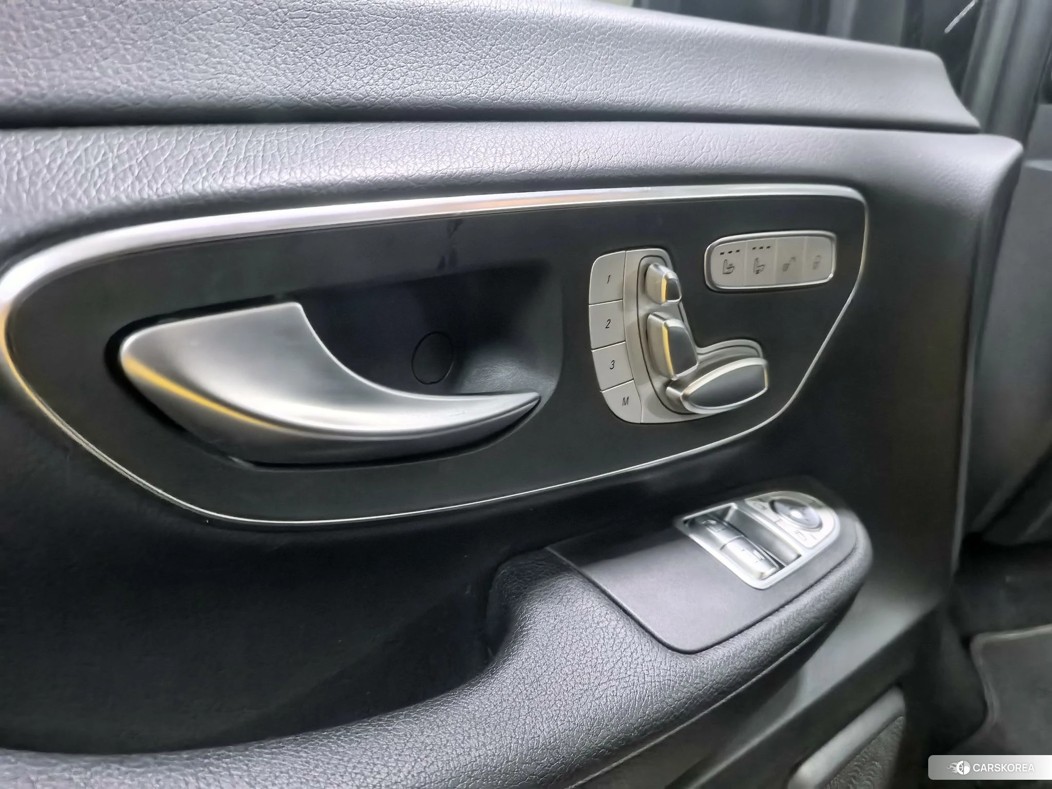 Mercedes-Benz V-class id 4512628 из Китая 16