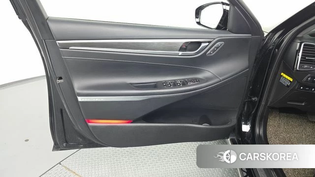 Hyundai Grandeur IG Hybrid id 4918644 из Кореи 16