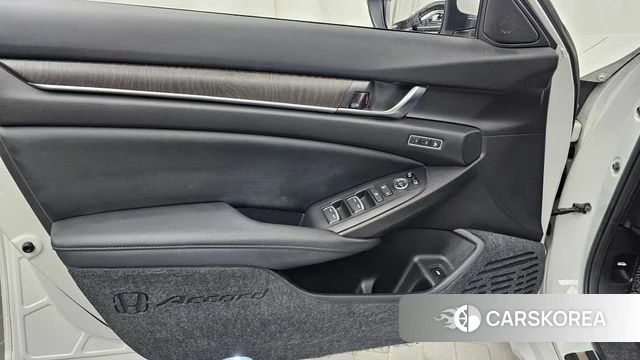 Honda Accord 10th Generation id 4794816 из Кореи 16