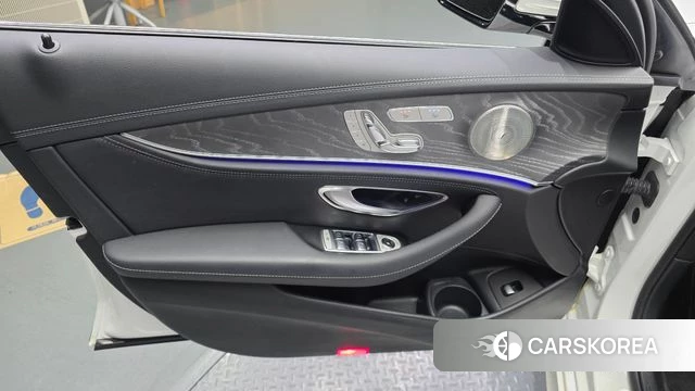 Mercedes-Benz E-Class W213 id 4282313 из Кореи 16