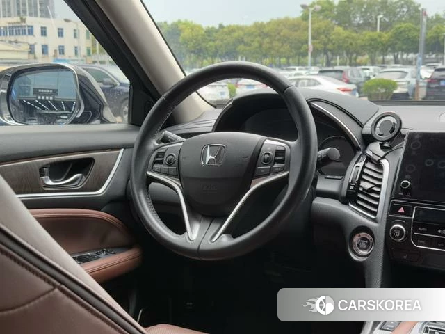 Honda Crown Road id 4260236 из Китая 16